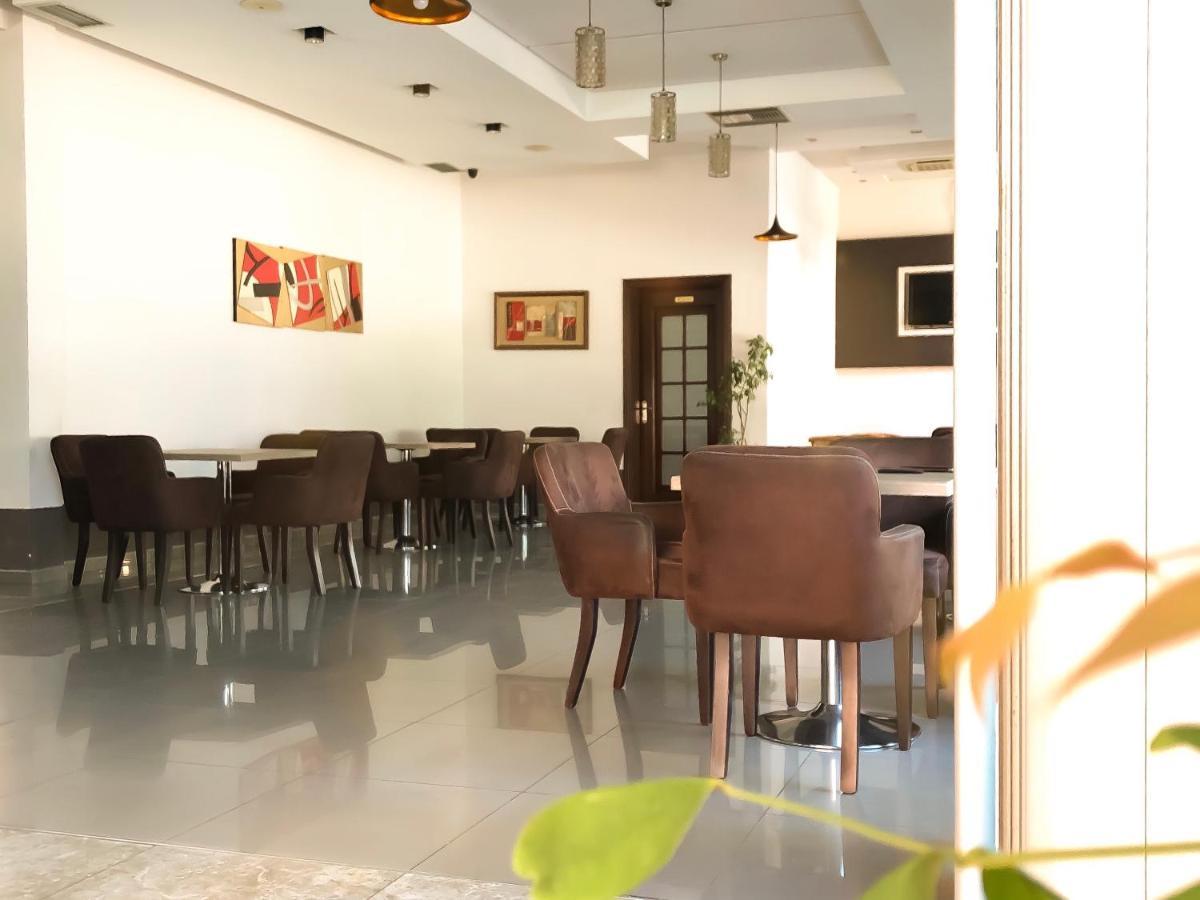 Hotel Arifi Shkodër Exterior foto